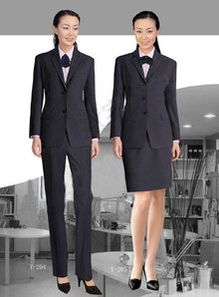 职业装与工作服 职场形象的塑造与功能需求